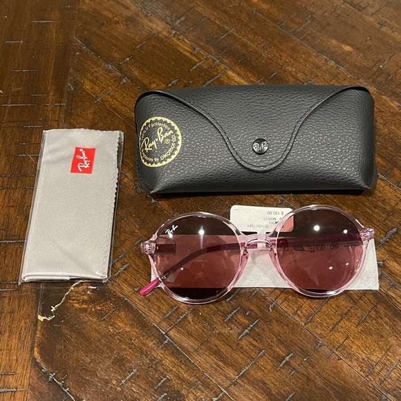 Ray-Ban Accessories - RAY-BAN RB4304, 53mm Round Sunglasses, Transparent Pink